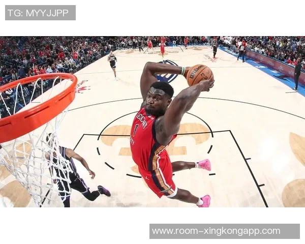 普尔谈与锡安的默契配合期待球队在新赛季中展现强大竞争力